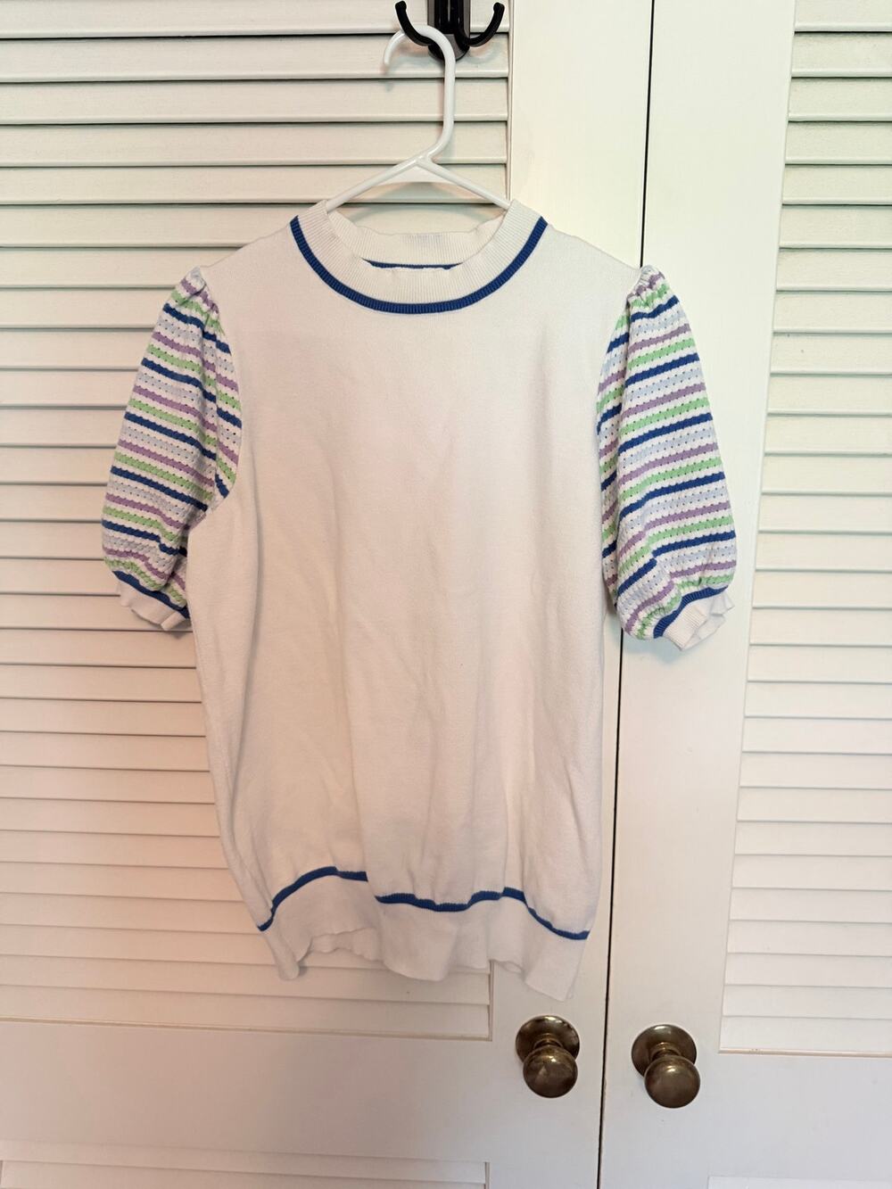 Y2K vintage style puff sleeve sweater